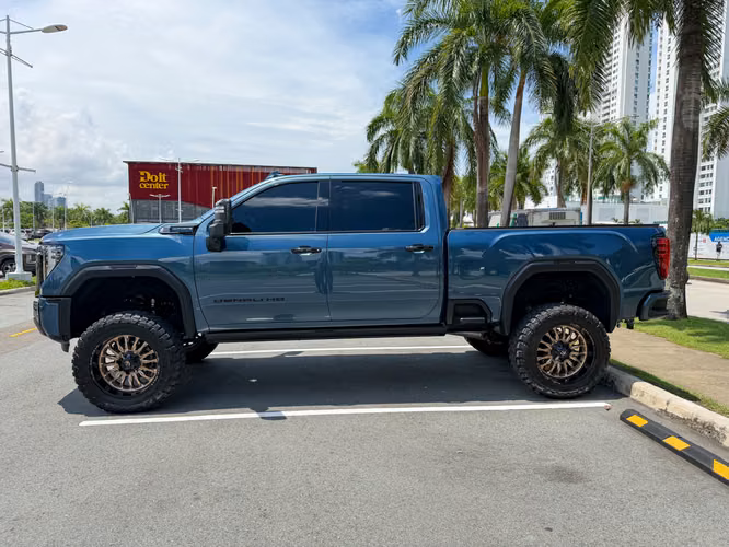 2025 GMC SIERRA 3500HD DENALI ULTIMATE