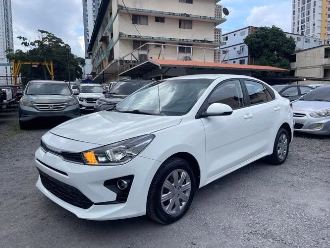 KIA RIO 2018 AUTOMATICO
