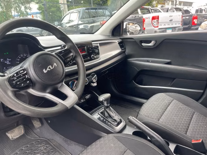 KIA RIO 2018 AUTOMATICO - Imagen 5
