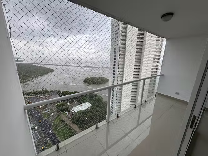 Venta Apartamento Coco del Mar | PH Bahia del Golf Piso 33 | 185 m2 | 3 Recamaras | 2 Parqueos