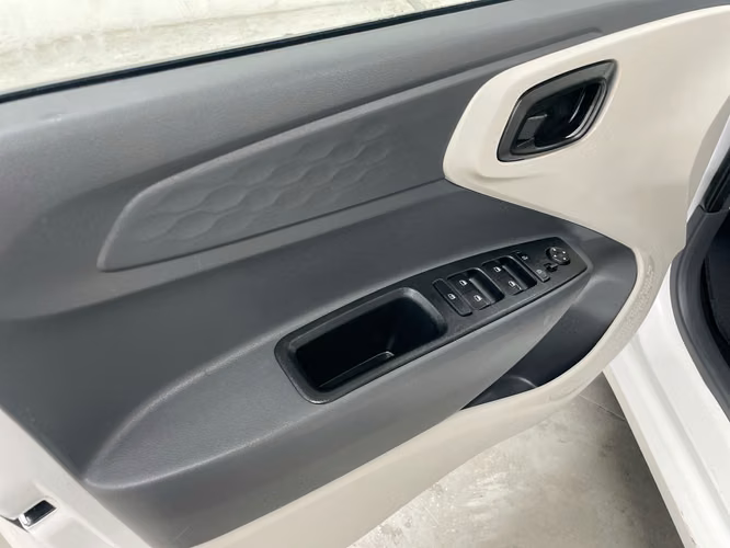 HYUNDAI GRAND I-10 - 2026 - HIX - Automarket - Imagen 4