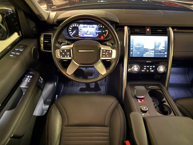 Land Rover Discovery LR5 2023