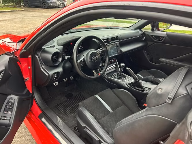Toyota gr86 premium 2023 - Imagen 2
