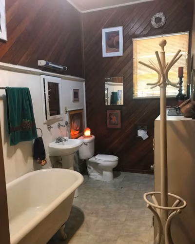 Casa Tropical con Espectaculares Vistas al Canal de Panamá – Amplio Terreno (R1D1)