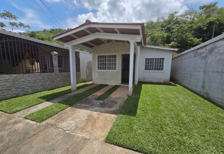 CHORRERA CASA EN ALQUILER