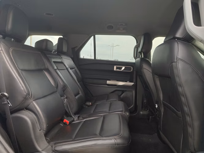 Ford Explorer XLT - Imagen 14