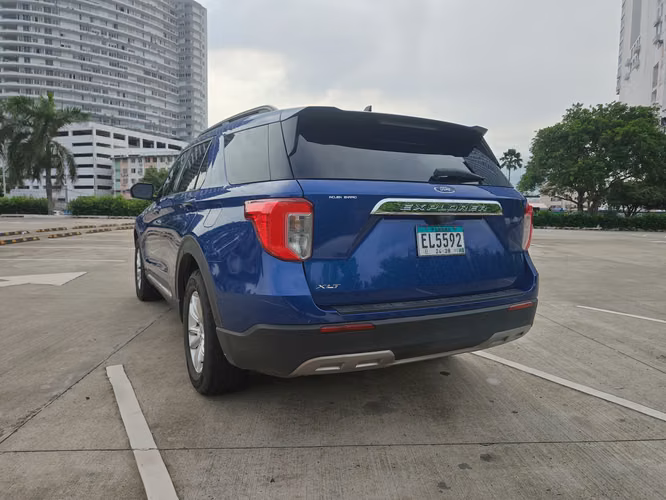 Ford Explorer XLT - Imagen 8