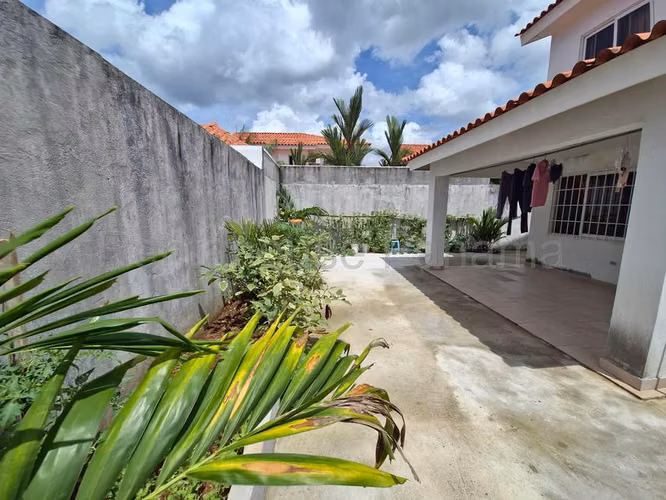 GANGA vendo casa DE ESQUINA en QUINTAS DE VERSALLES OF 26-9022 - Imagen 11