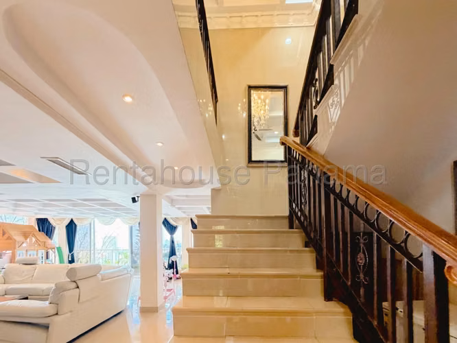 Se Vende Casa en Altos de Santa Maria MDV26-6533 - Imagen 10