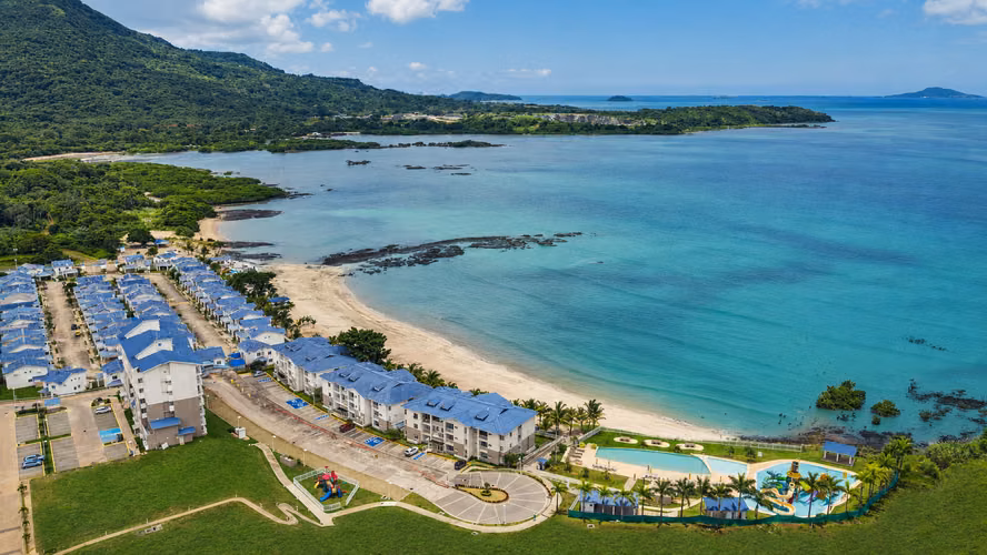 CASA EN ALQUILER – PLAYA DORADA  3 recámaras | 2 baños | Área Oeste - Imagen 12