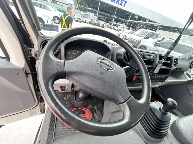 HINO XZU710L-ZKFML3 - 2024 - THDE - Automarket - Imagen 6