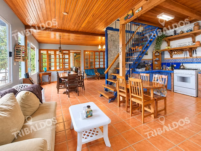 VENTA DE CASA EN CERRO AZUL, RESIDENCIAL ALTOS DE CERRO AZUL