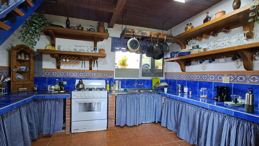 VENTA DE CASA EN CERRO AZUL, RESIDENCIAL ALTOS DE CERRO AZUL - Imagen 6