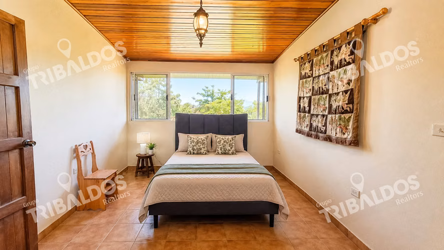 VENTA DE CASA EN CERRO AZUL, RESIDENCIAL ALTOS DE CERRO AZUL