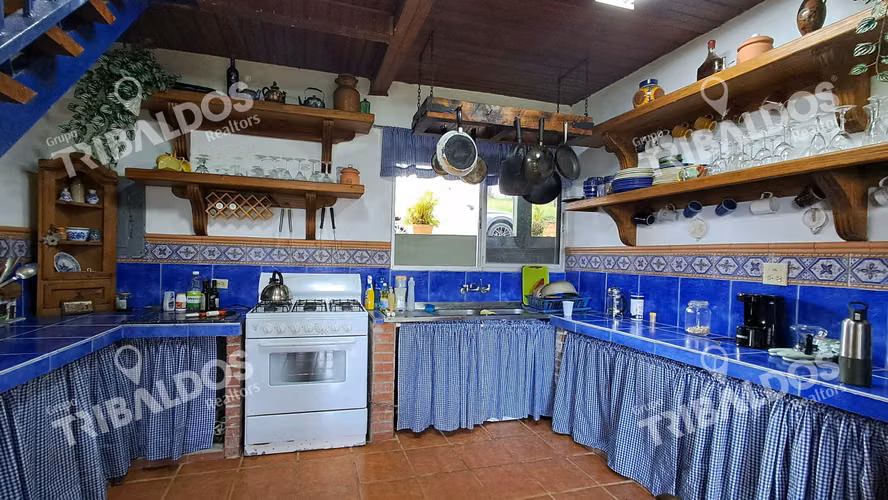 VENTA DE CASA EN CERRO AZUL, RESIDENCIAL ALTOS DE CERRO AZUL