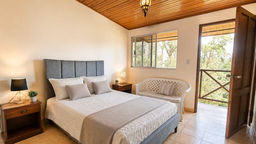 VENTA DE CASA EN CERRO AZUL, RESIDENCIAL ALTOS DE CERRO AZUL - Imagen 12