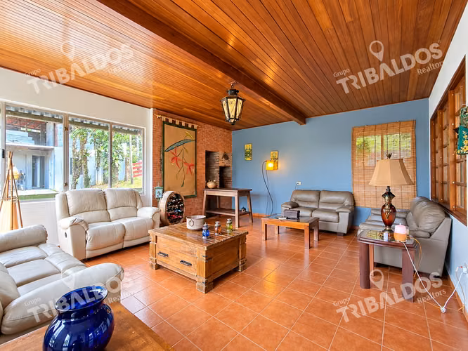 VENTA DE CASA EN CERRO AZUL, RESIDENCIAL ALTOS DE CERRO AZUL