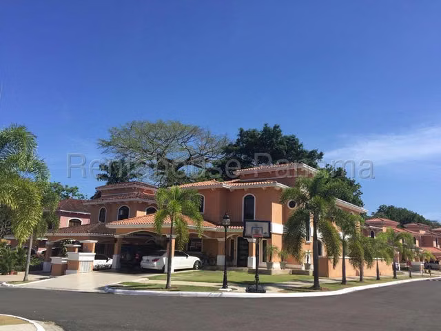 Alquilo casa en Clayton LF26-8986 Solo Cliente Directo - Imagen 13