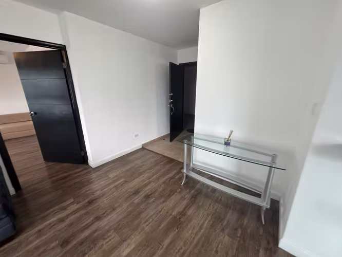 Venta Apartamento Avenida Balboa | PH Bayfront Tower | 88.6 m² | 1 Recámara | Vista al Mar