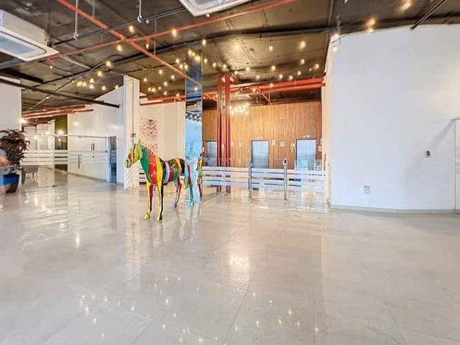 Venta de oficina en PH Bay View en Avenida Balboa - Imagen 7