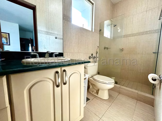 Venta de Apartamento en Punta Pacifica Ph Pacific Point Solo Cliente Directo MC