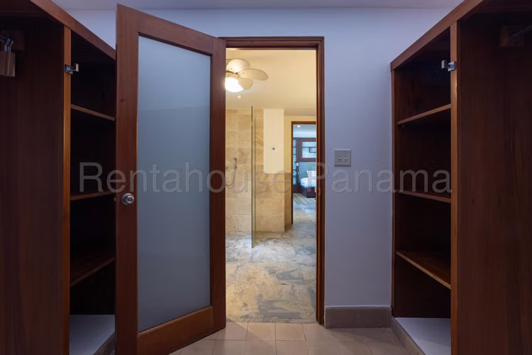 Venta de Apartamento en Casco Antiguo Ph Cuatro Casas Solo Cliente Directo MC