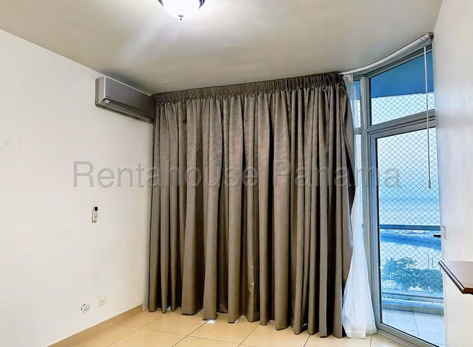 MB26-5637 Venta de Apartamento en Avenida Balboa Ph Sky Residences Solo Cliente Directo