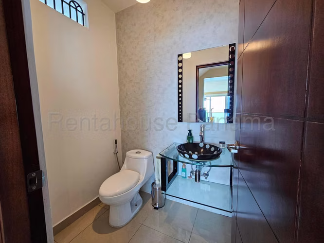 MB26-6150 Venta de Apartamento en Avenida Balboa Ph H2O Solo Cliente Directo