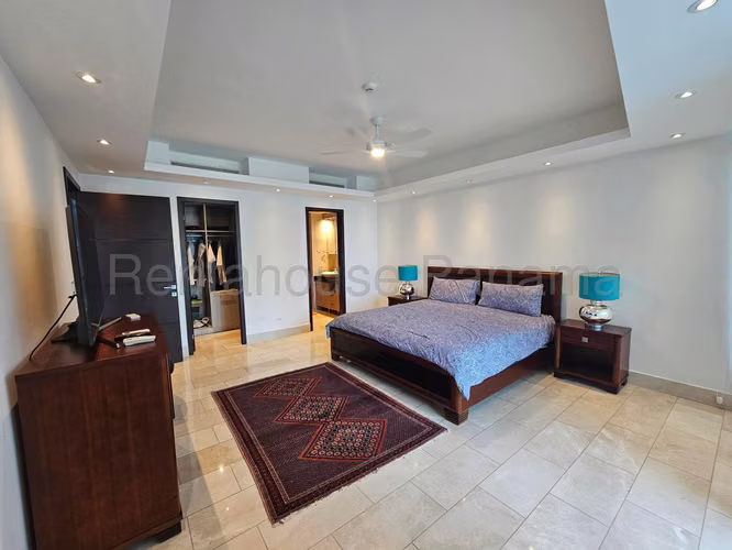 MB26-5248 Venta de Apartamento en Punta Pacifica Ph Grand Tower Solo Cliente Directo