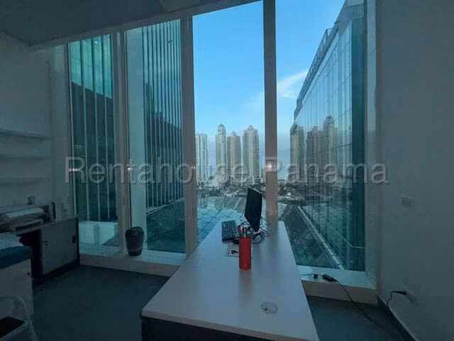 Venta de Consultorio en Punta Pacifica Pacific Center Solo Cliente Directo LFC - Imagen 9