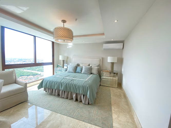 Venta de Apartamento Nuevo en PH The Colonial Santa María - LH
