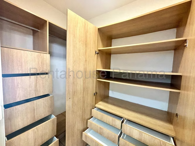 Alquiler de Apartamento San Fracisco piso alto - Imagen 12