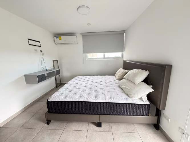 alquilo apartamento amoblado en ph hacienda del golf k.t - Imagen 9