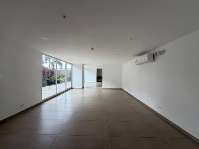 alquilo apartamento amoblado en ph hacienda del golf k.t - Imagen 14