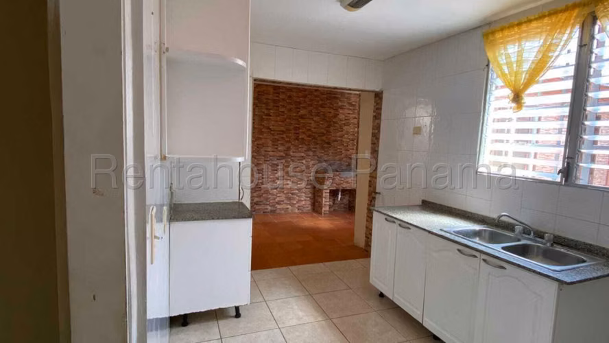 LGU-Venta de casa en Brisas del Golf. - Imagen 5