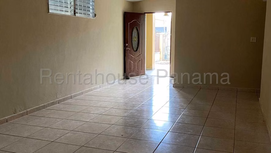 LGU-Venta de casa en Brisas del Golf. - Imagen 4