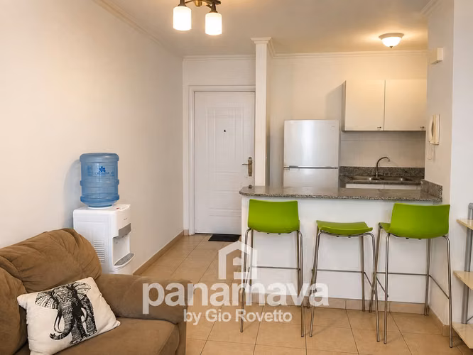 Alquiler Apartamento Carrasquilla