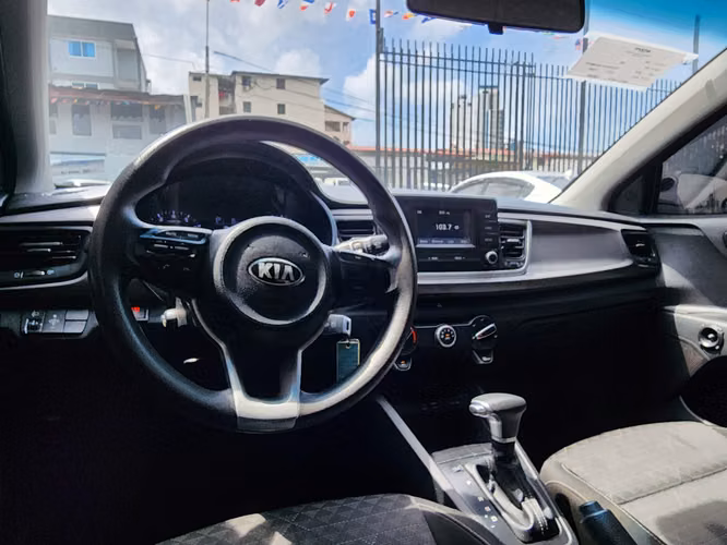 Kia Rio 2019 - Imagen 10