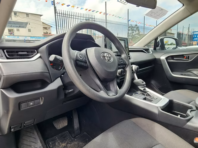 Toyota Rav 4 2024 - Imagen 10