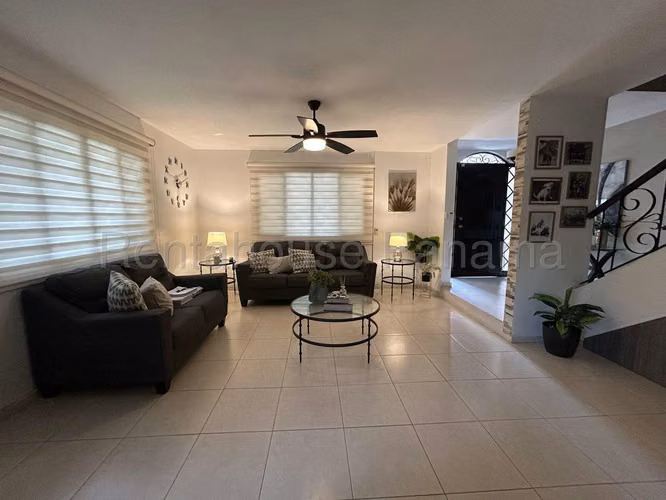 Rental House Albrook Ville di Firenze 26YCG9025
