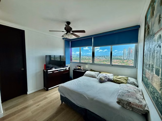 Venta de apartamento en Costa del Este - PH Soho LH