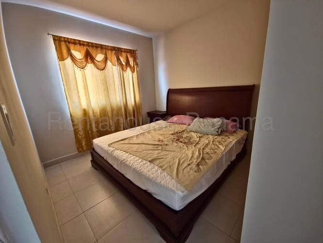 Casa en Venta parcialmente Amoblada en Quintas Versalles CIG269022