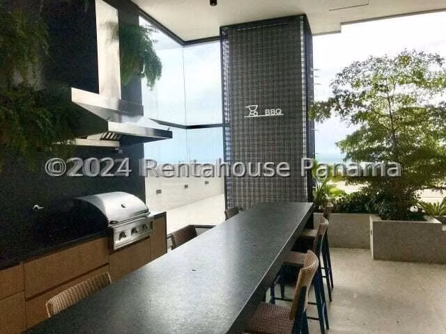 Se Vende Apartamento en Coco del Mar LA25-1251