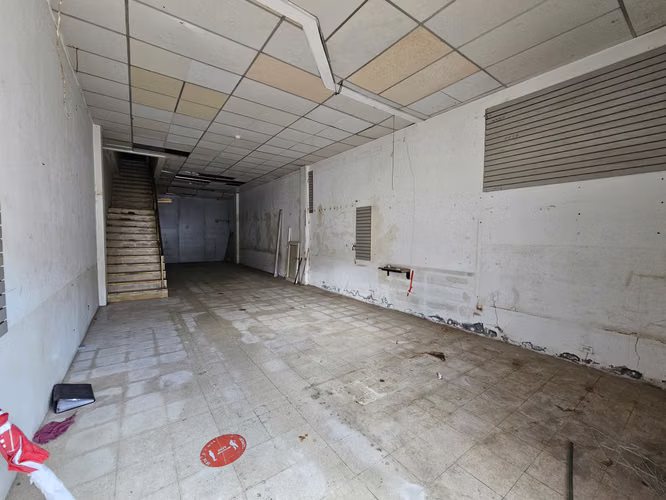 Alquiler local comercial con amplio espacio en El Dorado - Imagen 2