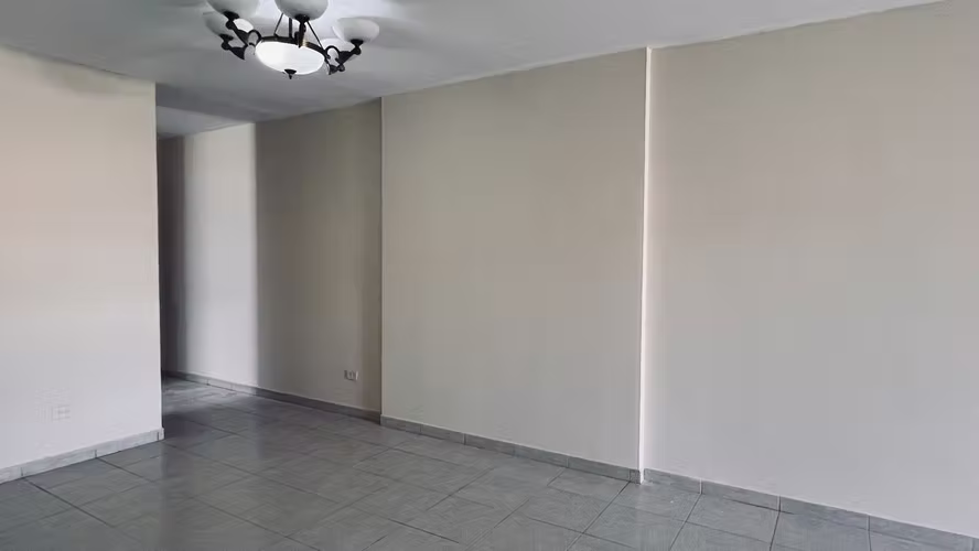 Apartamento de dos recámaras en alquiler en el Camino Real de Bethania - Imagen 3