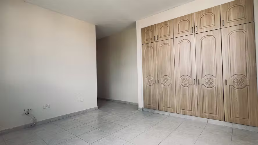 Apartamento de dos recámaras en alquiler en el Camino Real de Bethania - Imagen 12