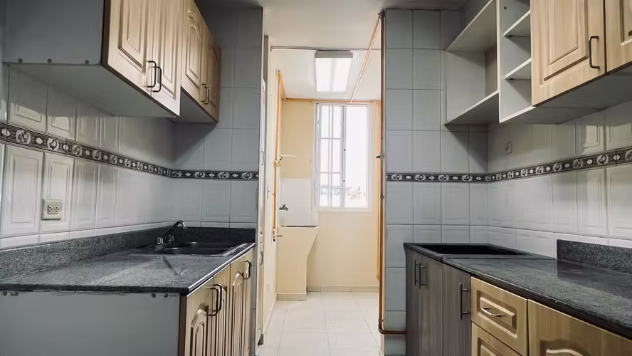 Apartamento de dos recámaras en alquiler en el Camino Real de Bethania - Imagen 4