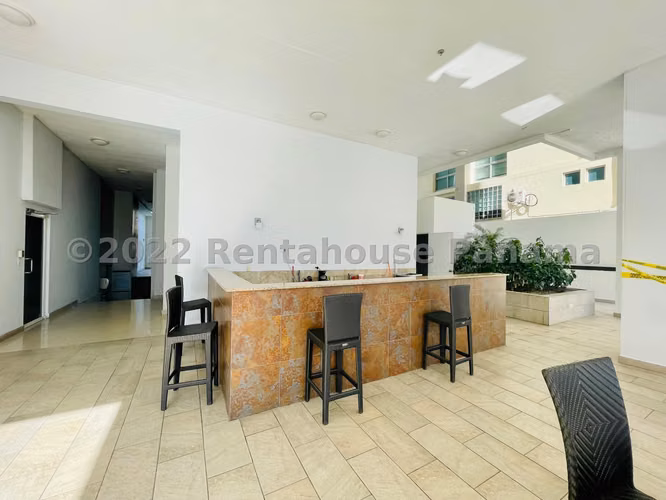 Se Vende Apartamento en San Francisco LA26-4748