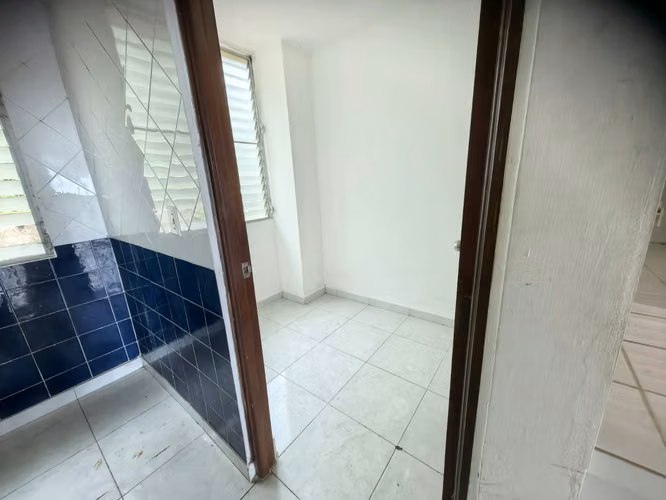 Venta PH Golden Tower. 2 recamaras mas CBE - Imagen 7