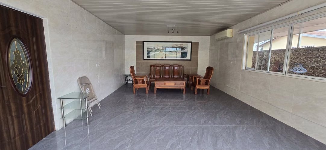 Vendo casa en Villa Lido / Brisas del Golf de 2 niveles - Imagen 4